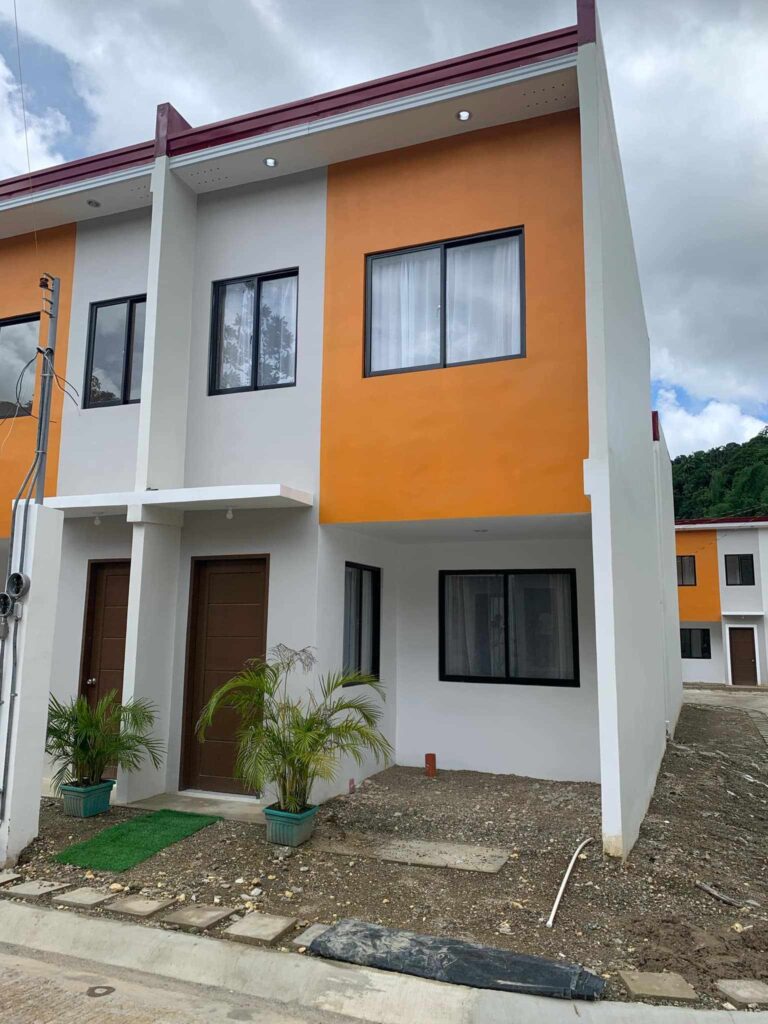 la belleza pulangbato model fascade