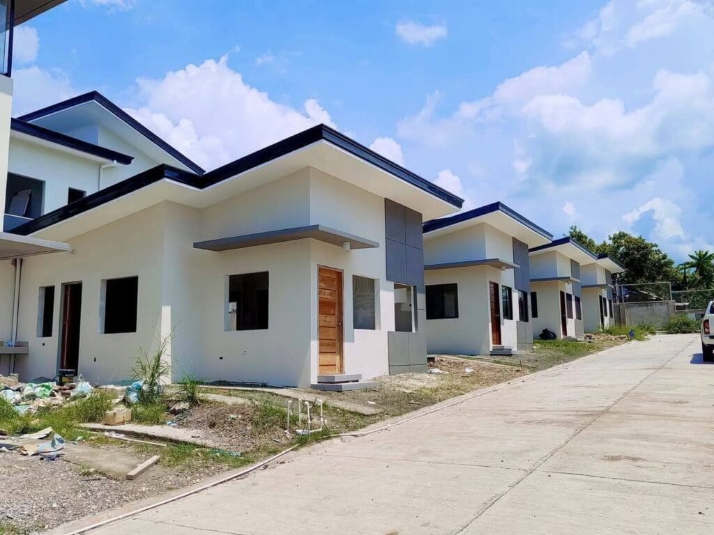 Sierra Point Minglanilla Bungalow House